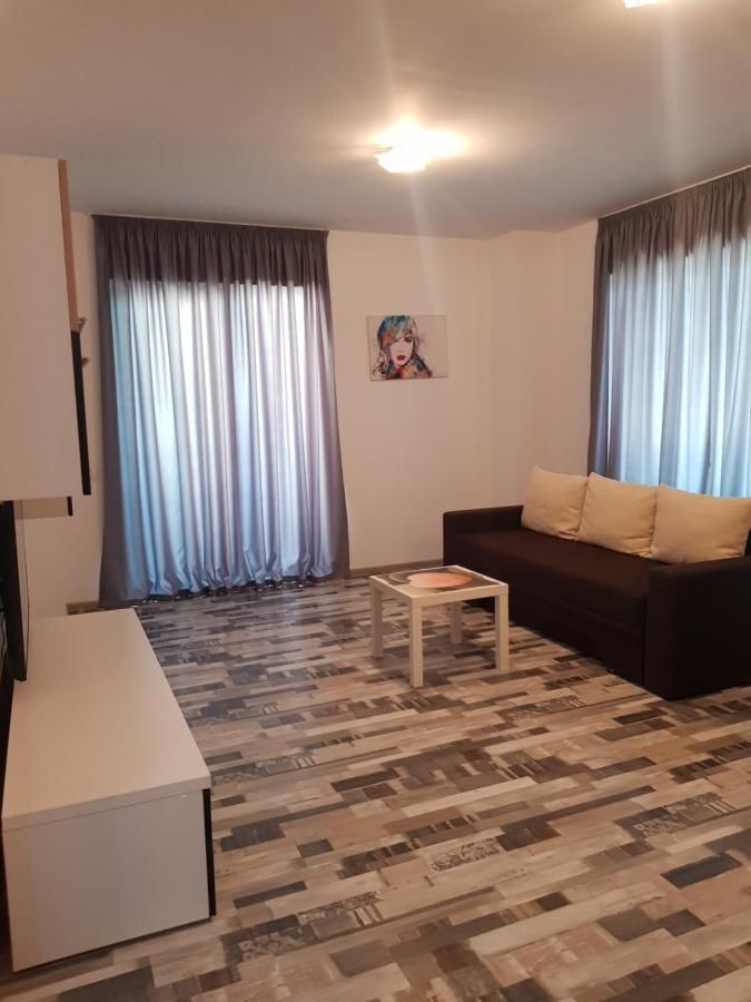 Summerhouse Apartments Mamaia Eksteriør billede
