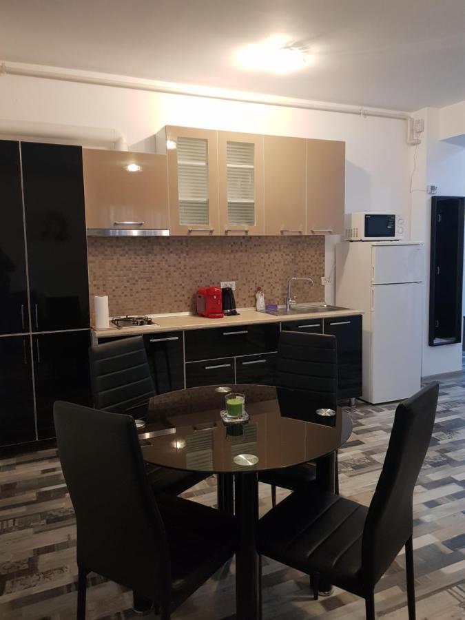 Summerhouse Apartments Mamaia Eksteriør billede